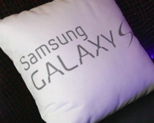 Samsung Galaxy S III Pillow