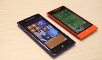 Windows Phone HTC 8x, Lumia 920 Preorders/Release Dates